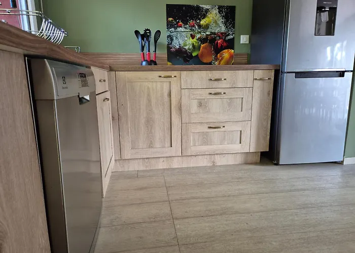 Calme Et Paisible Maison Au Milieu De La Foret Tatil Evi *