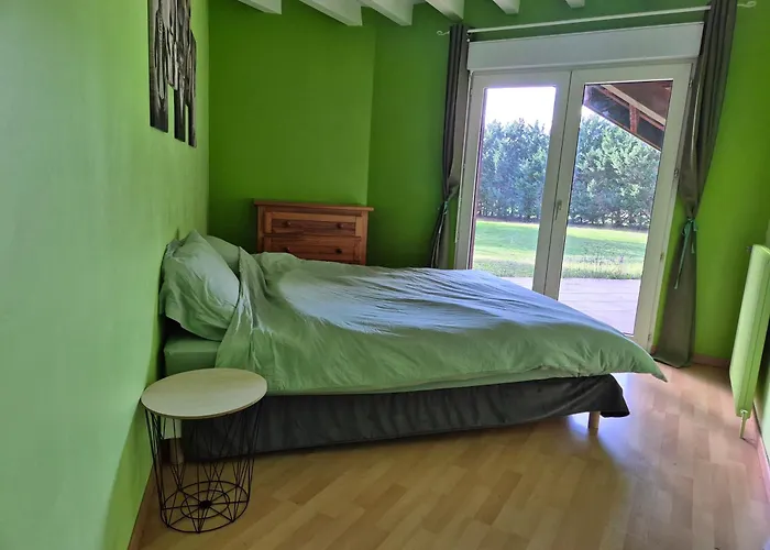 Calme Et Paisible Maison Au Milieu De La Foret Arx